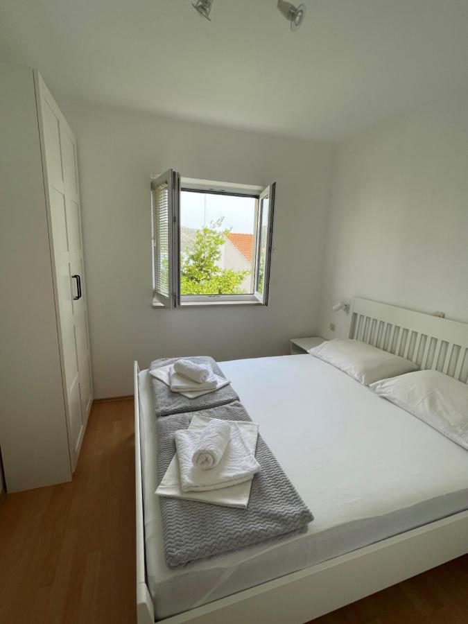 Apartments Vito Trogir Buitenkant foto